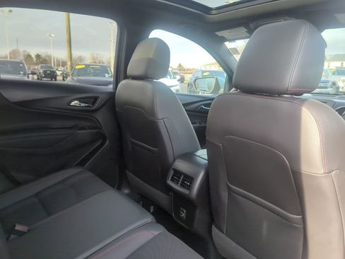 Certified 2022 Chevrolet Equinox RS image 19