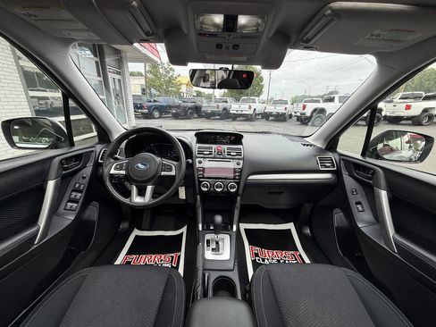 Used 2018 Subaru Forester 2.5i Premium image 29