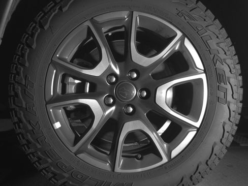Used 2025 Jeep Compass Trailhawk AWD/4WD image 12
