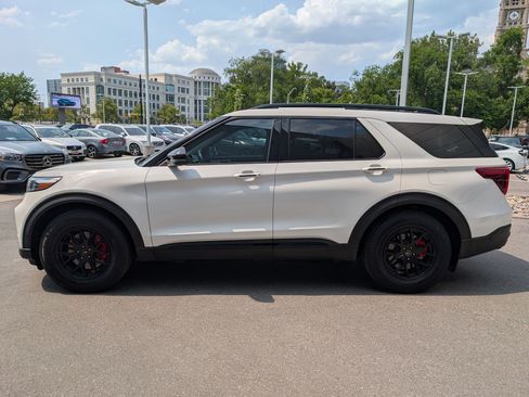 Used 2020 Ford Explorer ST w/ ST High-Performance Pack AWD/4WD image 8