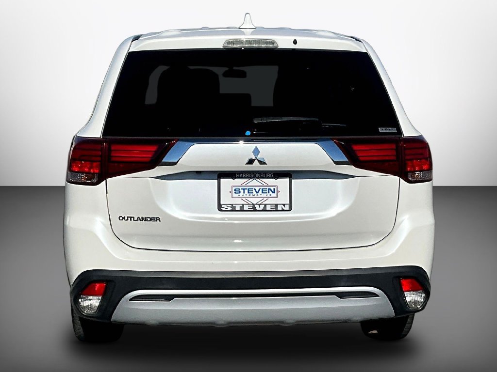 Used 2020 Mitsubishi Outlander ES AWD/4WD image 5