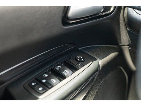 Used 2023 Dodge Durango SXT AWD/4WD image 11