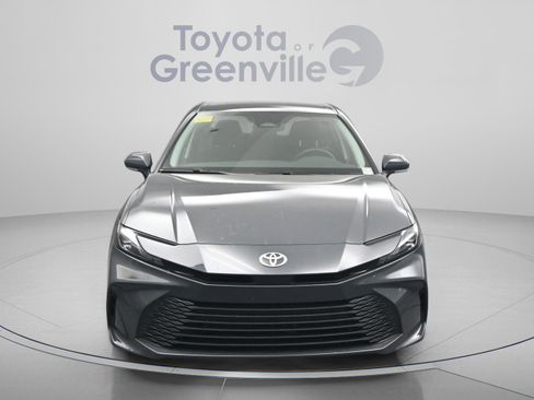 Used 2025 Toyota Camry LE FWD image 21