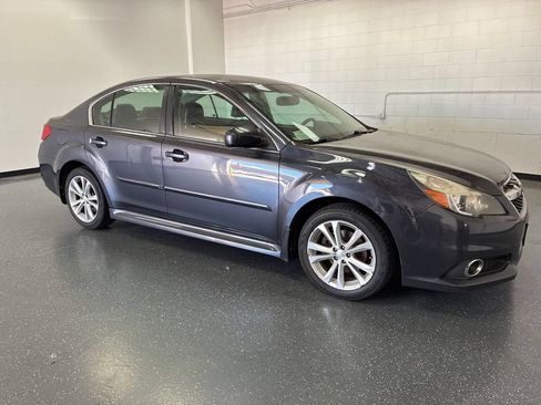 Used 2013 Subaru Legacy 2.5i Limited w/ Popular Pkg 2 AWD/4WD image 2