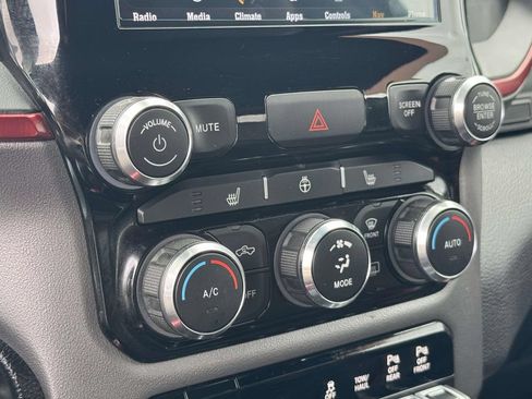Used 2019 RAM 1500 Rebel w/ Rebel Level 2 Equipment Group AWD/4WD image 18