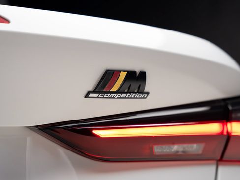 Used 2022 BMW M4 xDrive Competition w/ Parking Assistance Package AWD/4WD image 34