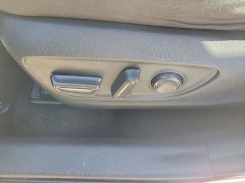 Used 2024 Toyota RAV4 XLE image 17