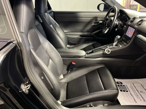 Used 2017 Porsche 718 Cayman image 27
