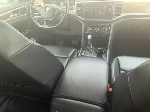 Used 2019 Volkswagen Atlas SE AWD/4WD image 38
