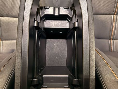 Used 2025 MAZDA CX-50 AWD 2.5 Hybrid w/ Premium Pkg image 24