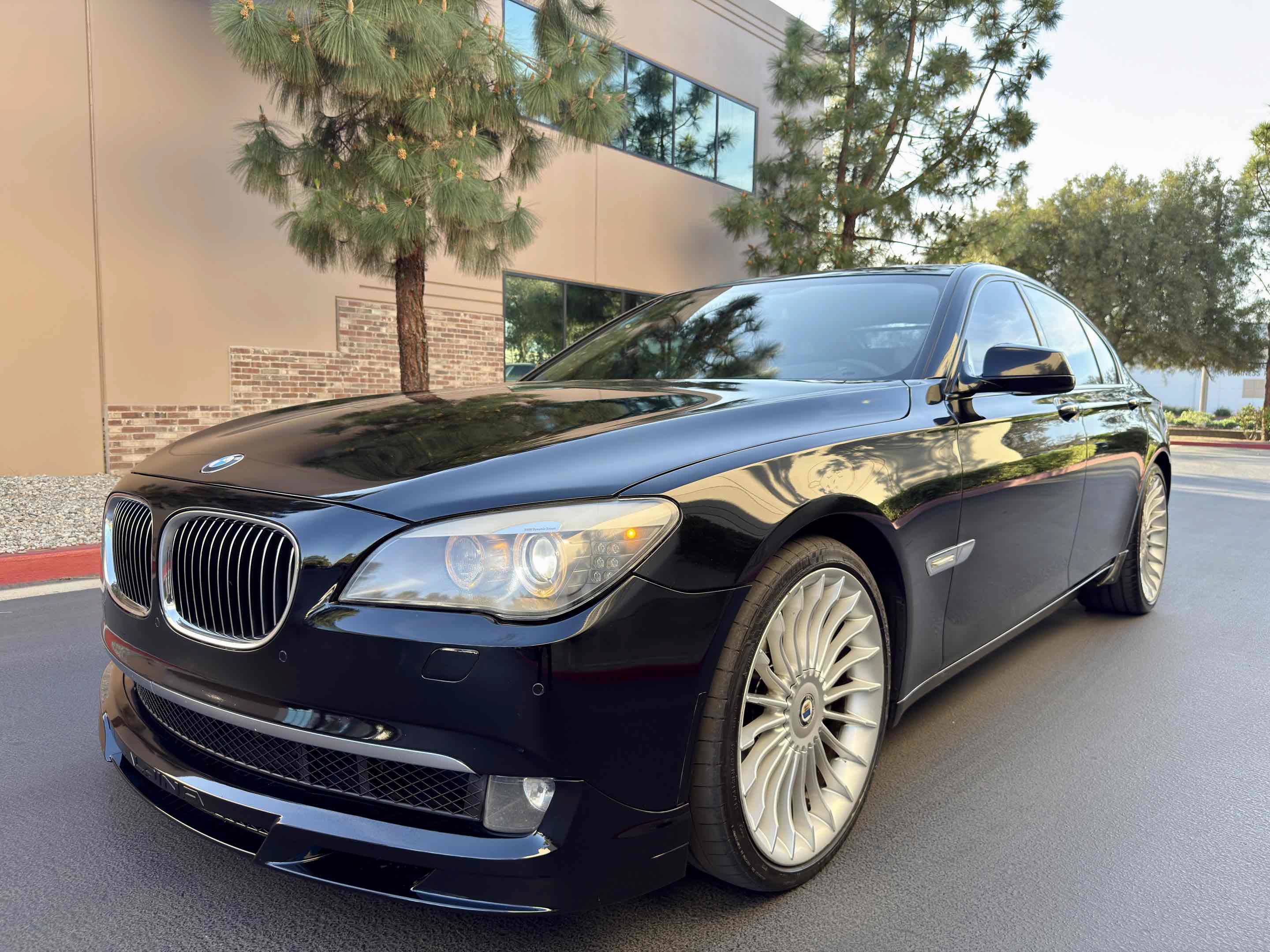 Used 2012 BMW ALPINA B7 RWD image 5