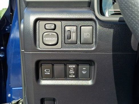 Used 2023 Toyota 4Runner TRD Off-Road Premium w/ Off Road Premium Plus Package AWD/4WD image 29