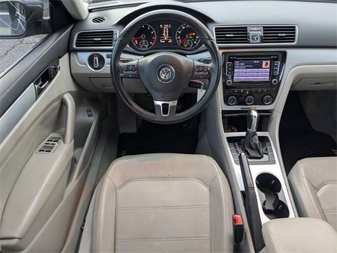 Used 2013 Volkswagen Passat 2.5 SE image 13