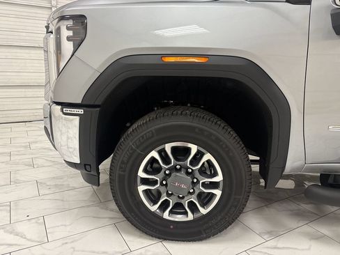 New 2026 GMC Sierra 2500 SLE w/ SLE Value Package; AWD/4WD image 34