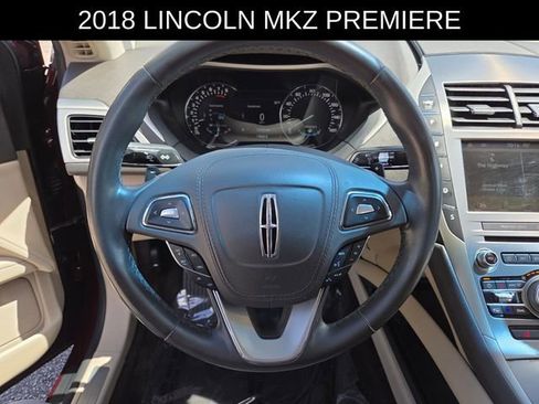 Used 2018 Lincoln MKZ Premiere FWD image 25