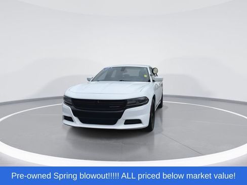 Used 2017 Dodge Charger Police RWD image 3