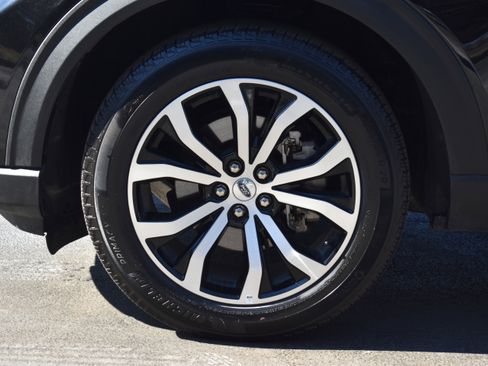 Used 2025 Ford Explorer ST-Line AWD/4WD image 35