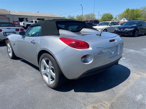 Used 2008 Pontiac Solstice Convertible w/ Preferred Package RWD image 7