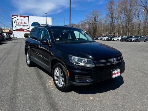 Used 2017 Volkswagen Tiguan Wolfsburg Edition image 19
