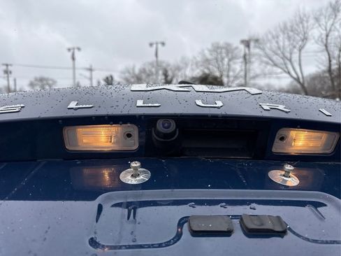 Used 2024 Kia Telluride SX Prestige w/ Towing Package image 17