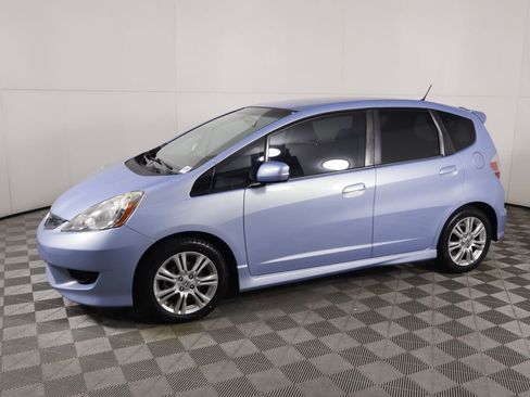 Used 2010 Honda Fit Sport image 8