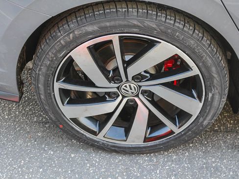 Used 2021 Volkswagen Jetta GLI Autobahn image 10