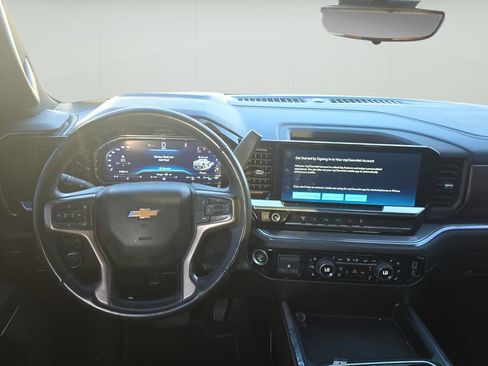 Used 2024 Chevrolet Silverado 3500 High Country w/ High Country Premium Package image 11