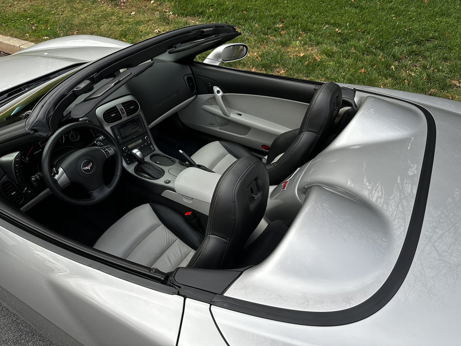 Used 2007 Chevrolet Corvette Convertible w/ Preferred Equipment Group RWD image 83