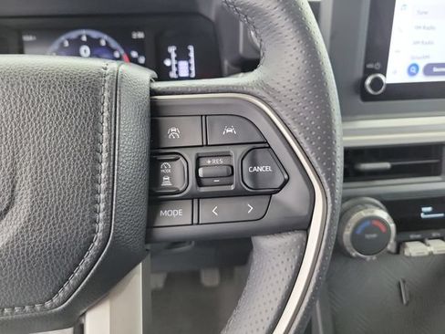 Used 2025 Toyota 4Runner SR5 RWD image 24