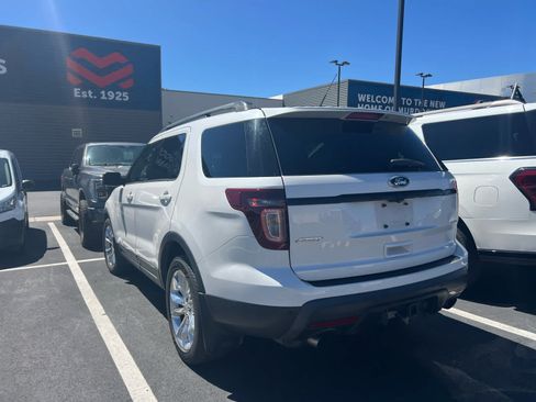Used 2015 Ford Explorer Sport w/ Equipment Group 401A AWD/4WD image 4