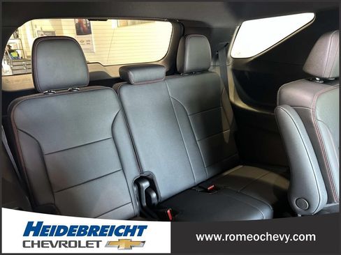 Used 2024 Chevrolet Traverse RS w/ LPO, Floor Liner Package AWD/4WD image 36