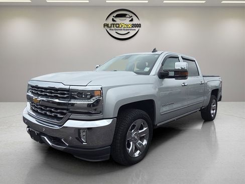Used 2018 Chevrolet Silverado 1500 LTZ w/ LTZ Plus Package image 3