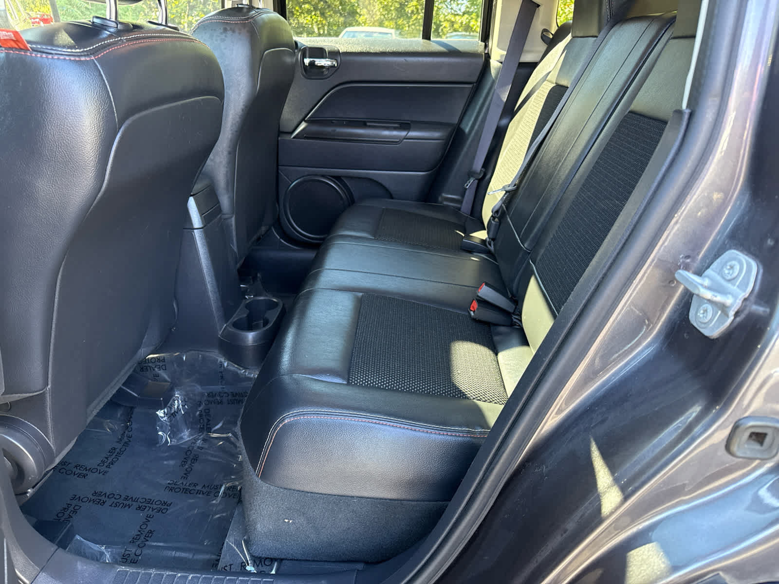 Used 2016 Jeep Patriot 75th Anniversary w/ Power Value Group AWD/4WD image 13