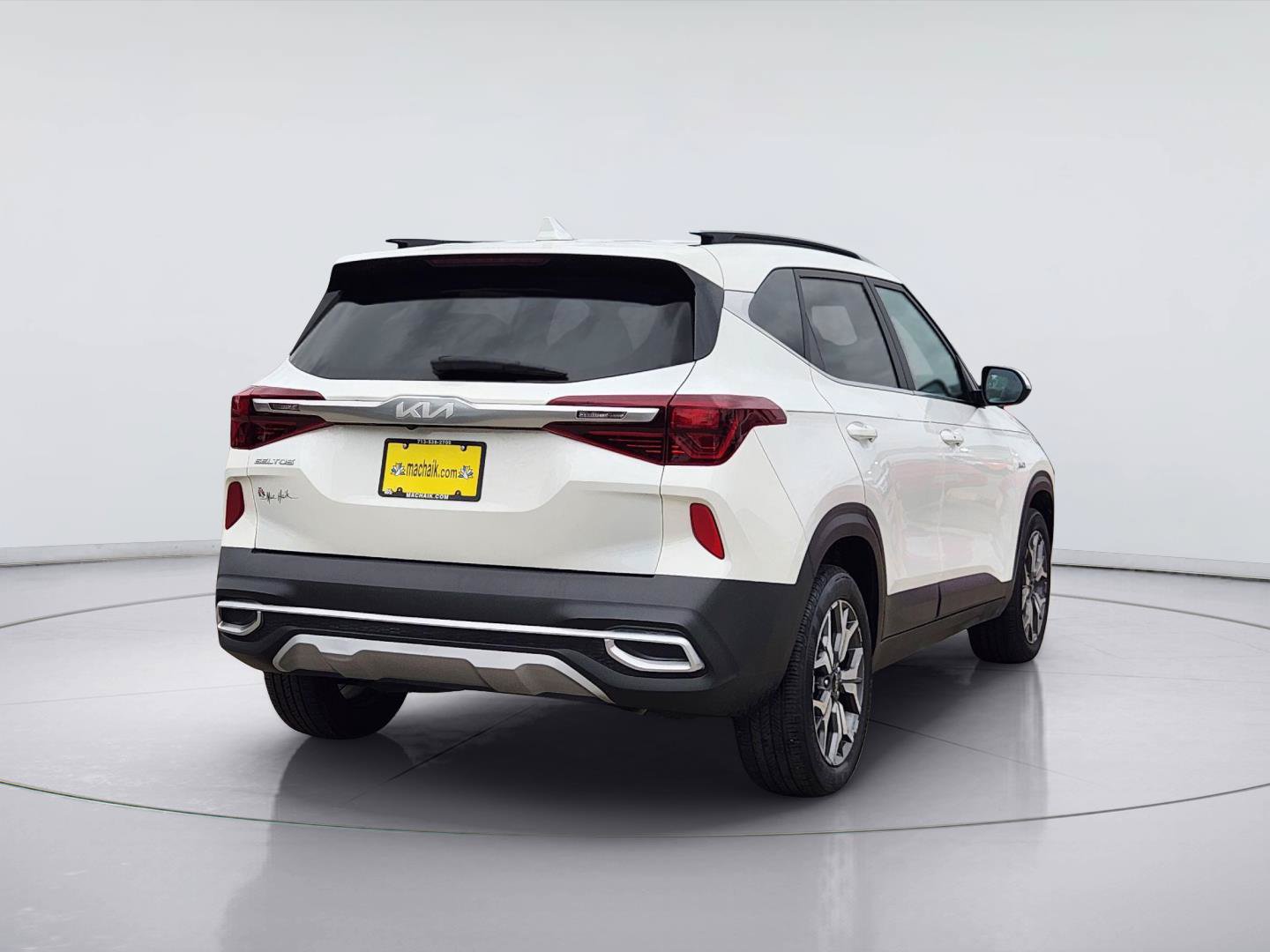Used 2023 Kia Seltos EX AWD/4WD image 7