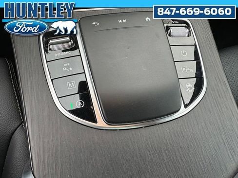 Used 2022 Mercedes-Benz GLC 300 4MATIC image 23