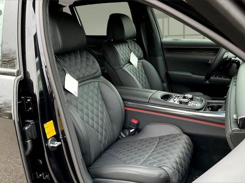 New 2026 Genesis G90 3.5T Prestige image 11