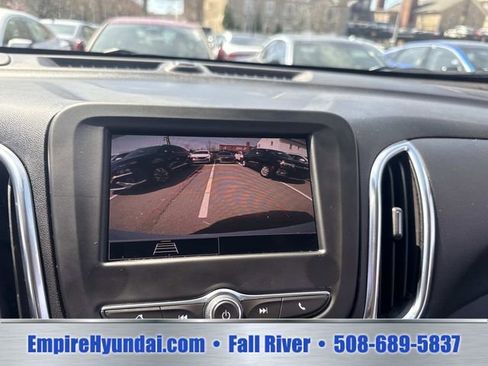 Used 2024 Chevrolet Equinox LT AWD/4WD image 25