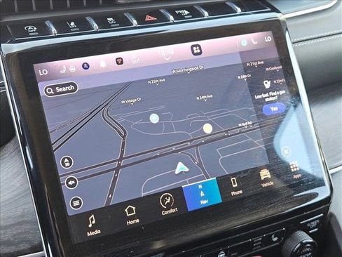 Used 2023 Jeep Grand Cherokee Limited image 18