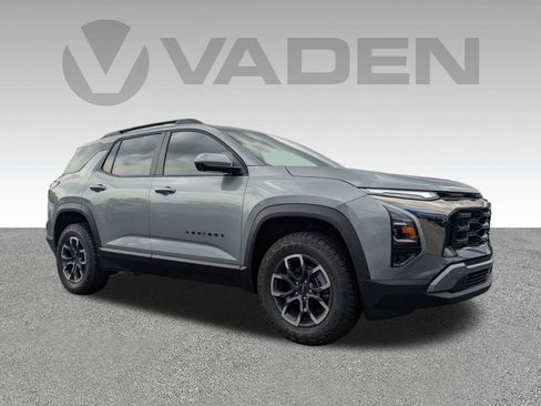 New 2026 Chevrolet Equinox ACTIV w/ Convenience Package III AWD/4WD image 3