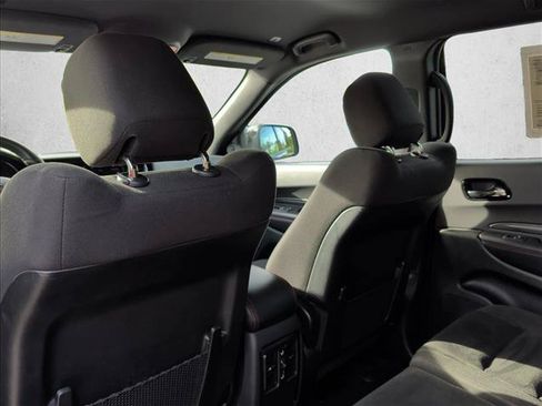 Used 2025 Dodge Durango GT AWD/4WD image 16