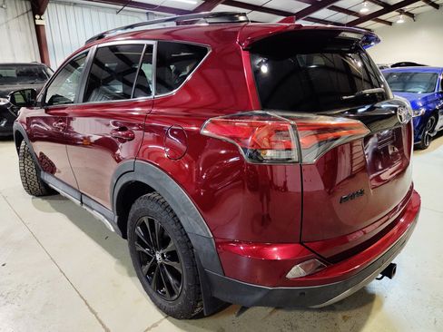 Used 2018 Toyota RAV4 Adventure AWD/4WD image 8