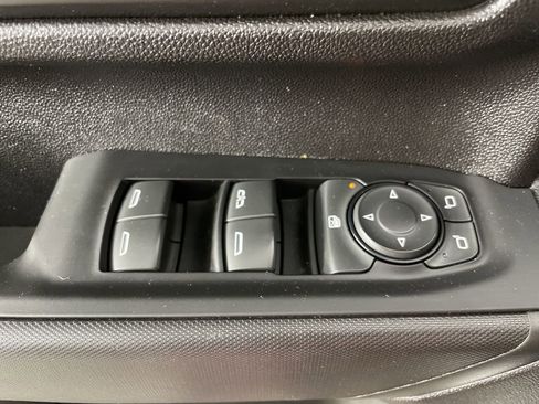 Used 2024 GMC Sierra 2500 Pro w/ Convenience Package image 22