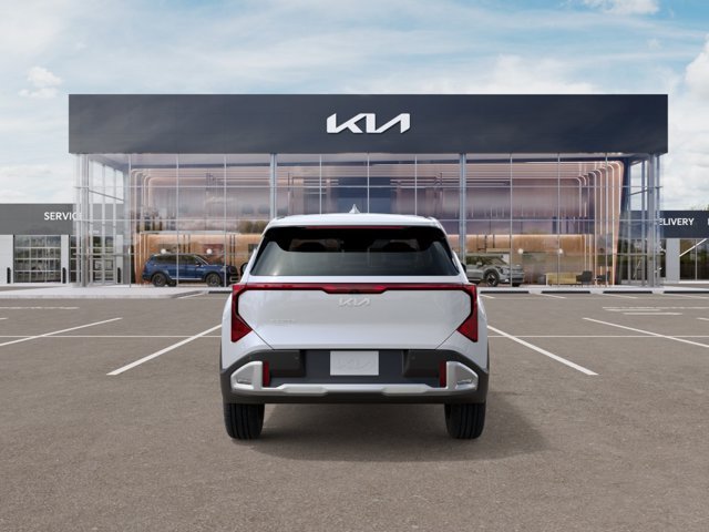 New 2027 Kia Seltos LX FWD image 5