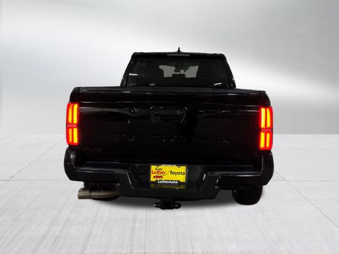 Used 2024 Toyota Tacoma TRD Off-Road image 5