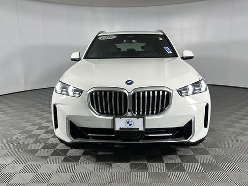 Used 2026 BMW X5 xDrive50e w/ Premium Package AWD/4WD image 3