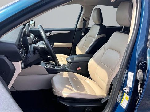 Used 2020 Ford Escape SEL FWD image 16