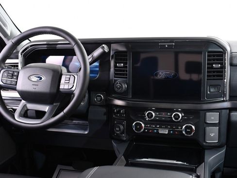 New 2026 Ford F350 Lariat w/ Black Appearance Package image 8