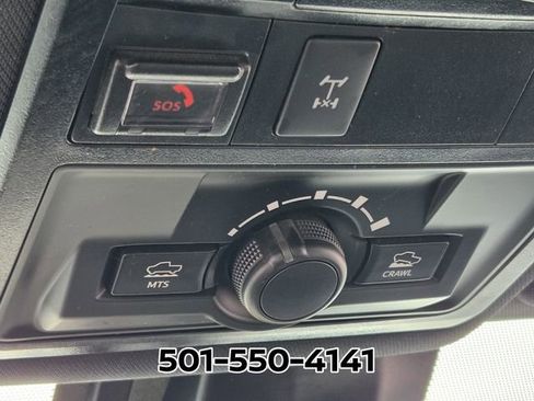Used 2021 Toyota Tacoma TRD Off-Road w/ Technology Package AWD/4WD image 29