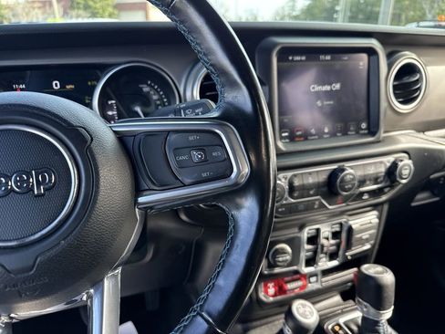 Used 2022 Jeep Wrangler Unlimited Rubicon 4xe w/ Cold Weather Group image 16