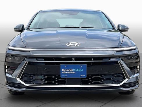 Certified 2025 Hyundai Sonata Limited FWD image 4